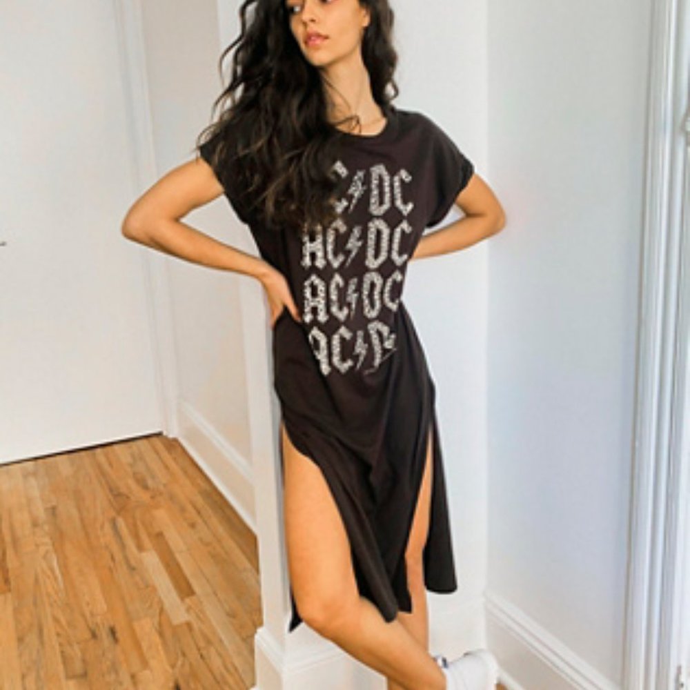 NWT Chaser AC/DC Leopard White T-Shirt Dress Tunic